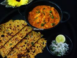 Handi Paneer + 2 Missi Roti