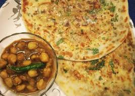 Chole Aloo Kulcha