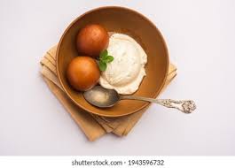 Gulab Jamun With Cream (2Pc)